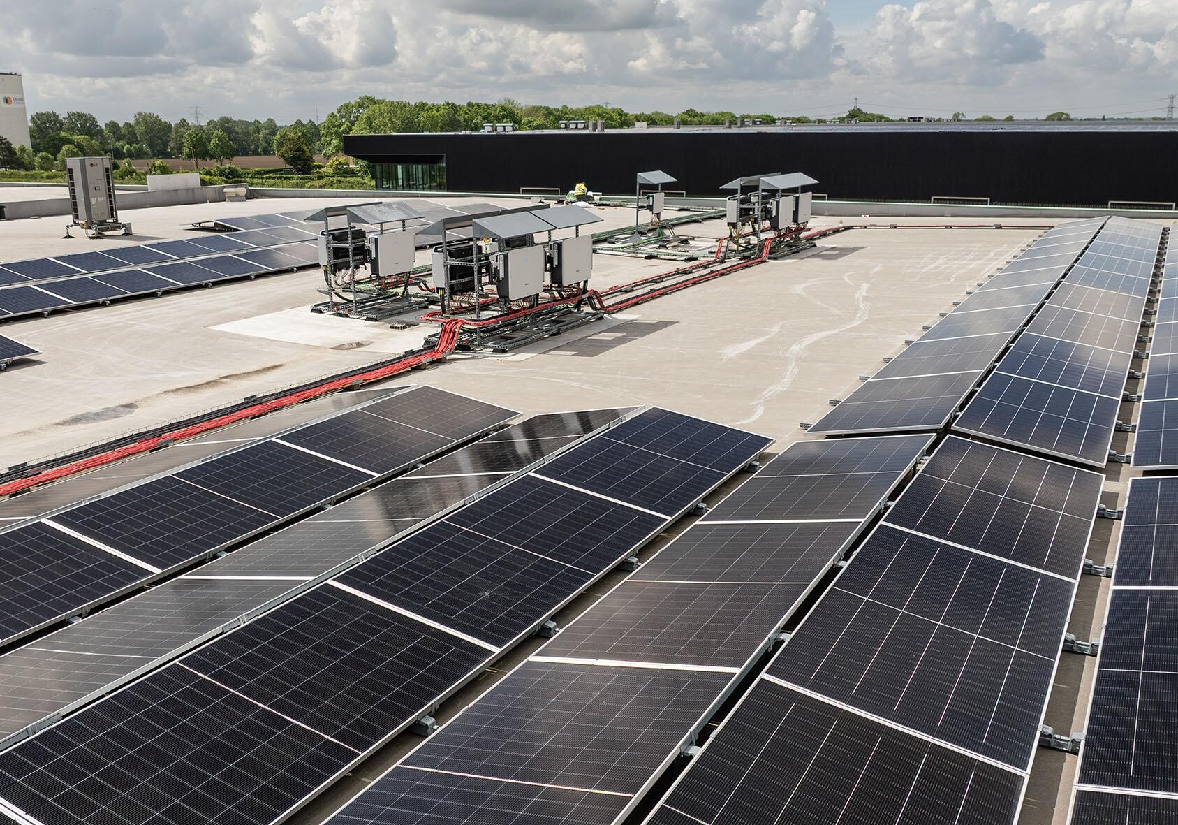 Zidis_GroupSuerickx_Rotterdam_Zonnepanelen_Drone_Foto-8 Zidis_GroupSuerickx_Rotterdam_Zonnepanelen_Drone_Foto-8