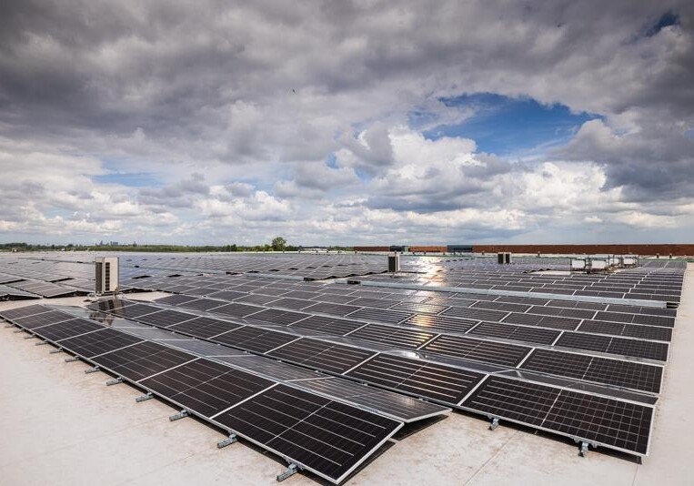 Zidis_GroupSuerickx_Rotterdam_Zonnepanelen_DD6_Foto-2 Zidis_GroupSuerickx_Rotterdam_Zonnepanelen_DD6_Foto-2